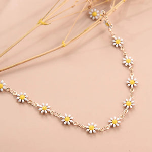 Wild Wallflower Choker Necklace